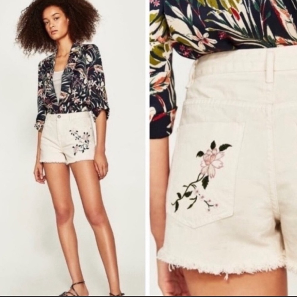 Zara High Waisted Floral Embroidered Cream Jean Shorts🎀🎀